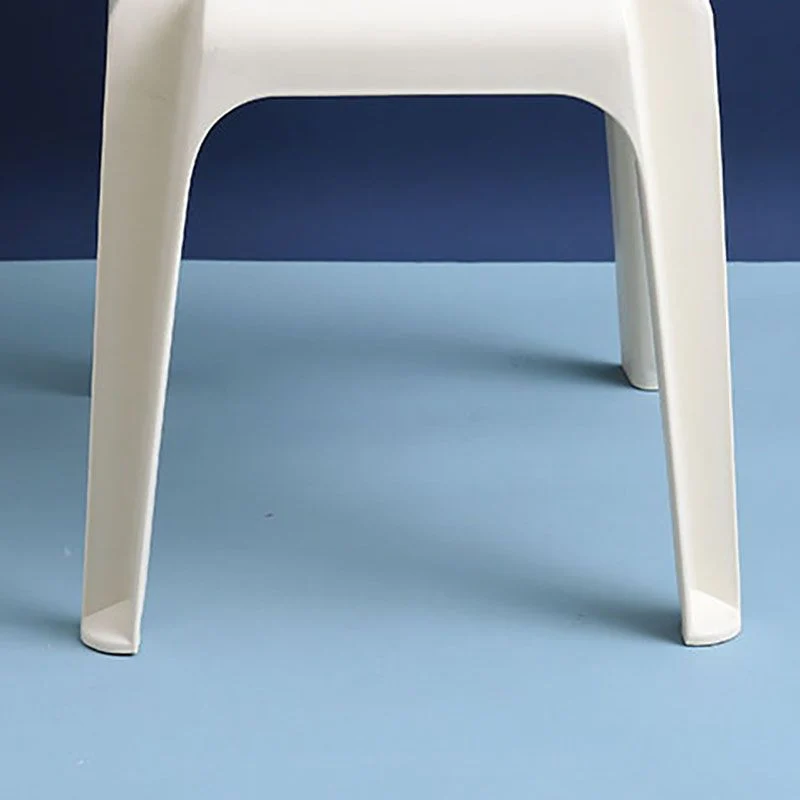 Sedie laterali da pranzo plastica contemporanea Sedia impilabile senza braccioli con schienale solido Clearhalo