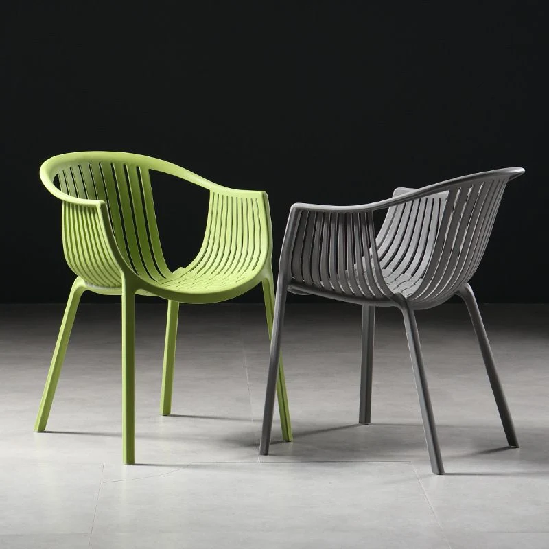 Sedie laterali stile nordico Sedia laterale Windsor con gambe plastica per cucina Clearhalo