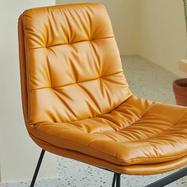 Sedie da pranzo e d'accento contemporanee Sedia laterale Parsons con finitura opaca Clearhalo