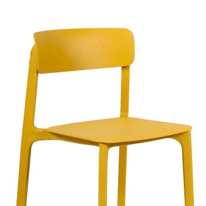 Sedie da pranzo e d'accento contemporanee Sedia laterale plastica con schienale aperto con finitura opaca Clearhalo