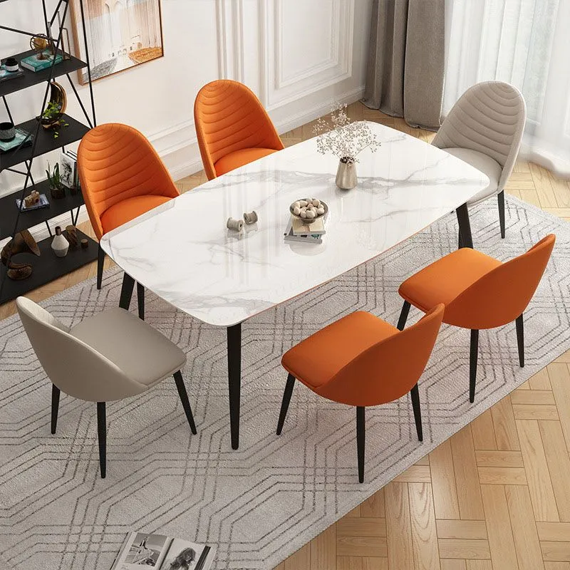 Sedie da pranzo e d'accento contemporanee Sedia Parsons curva pelle con finitura opaca Clearhalo