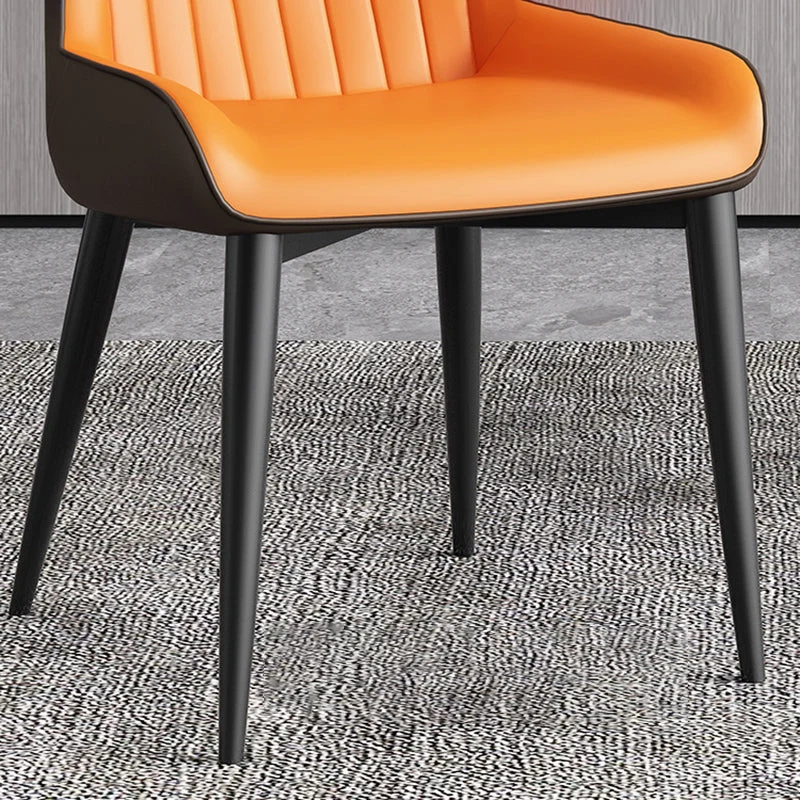 Sedie da pranzo dal design moderno ecopelle Sedia Wingback Parsons Clearhalo