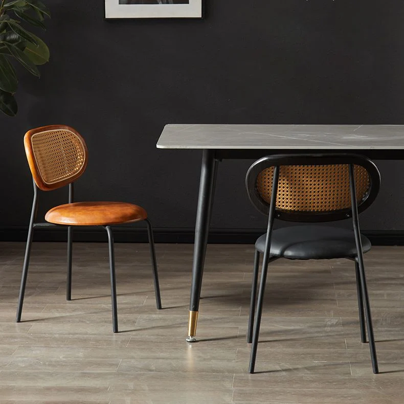 Sedie da pranzo ecopelle dal design industriale. Sedia laterale con schienale aperto Clearhalo