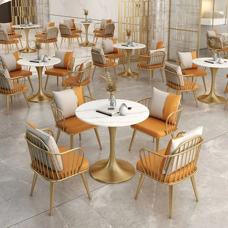 Sedie da pranzo imbottite Glam Poltrone con braccioli con schienale Windsor arancione Clearhalo