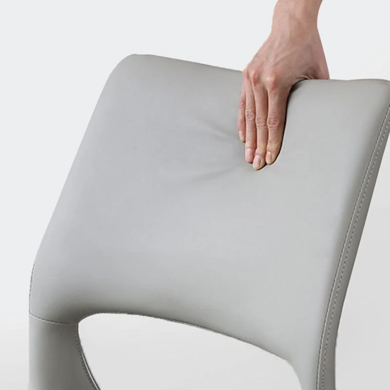 Sedie da pranzo pelle con sedia laterale con schienale aperto stile industriale per la casa Clearhalo