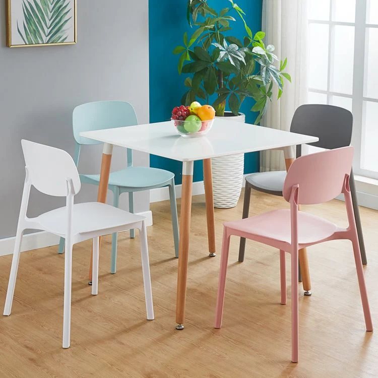 Sedie da pranzo plastica stile moderno sedia da pranzo impilabile con schienale aperto per cucina (set di 4) Clearhalo