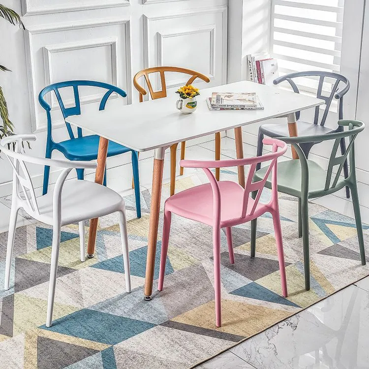 Sedie da pranzo plastica stile moderno Sedie da pranzo impilabili per cucina Clearhalo
