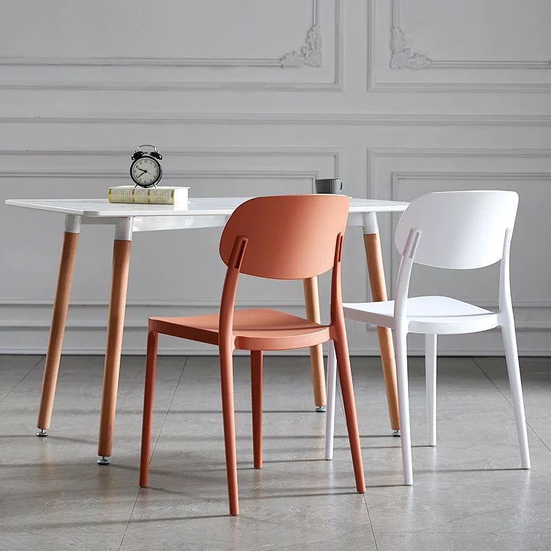 Sedie da pranzo scandinave plastica senza braccioli, impilabili, con schienale aperto (set di 4) Clearhalo