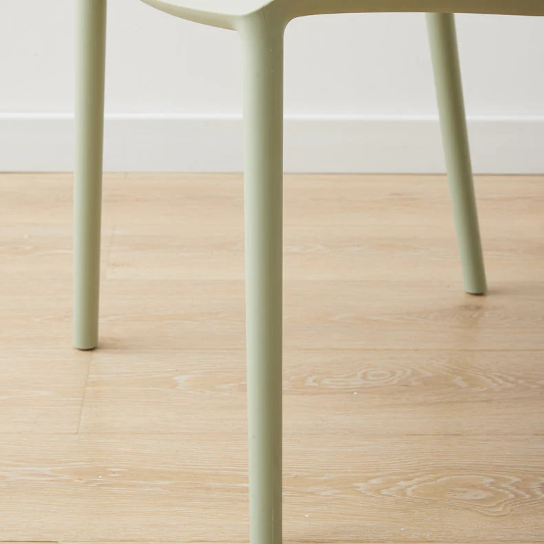 Sedie da pranzo scandinave senza braccioli Sedia laterale plastica impilabile per interni con schienale solido Clearhalo