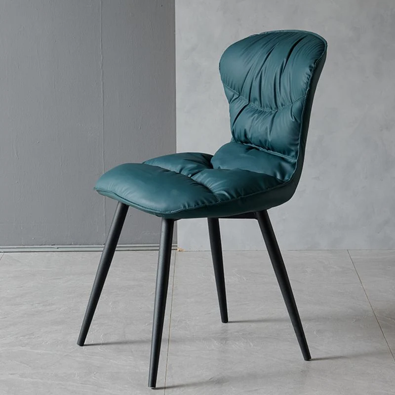 Sedie da pranzo senza braccioli metallo stile nordico Sedia laterale imbottita pelle per uso domestico Clearhalo