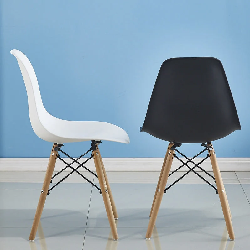 Sedie da pranzo senza braccioli Sedie da pranzo laterali Eames con gambe legno (set di 4) Clearhalo