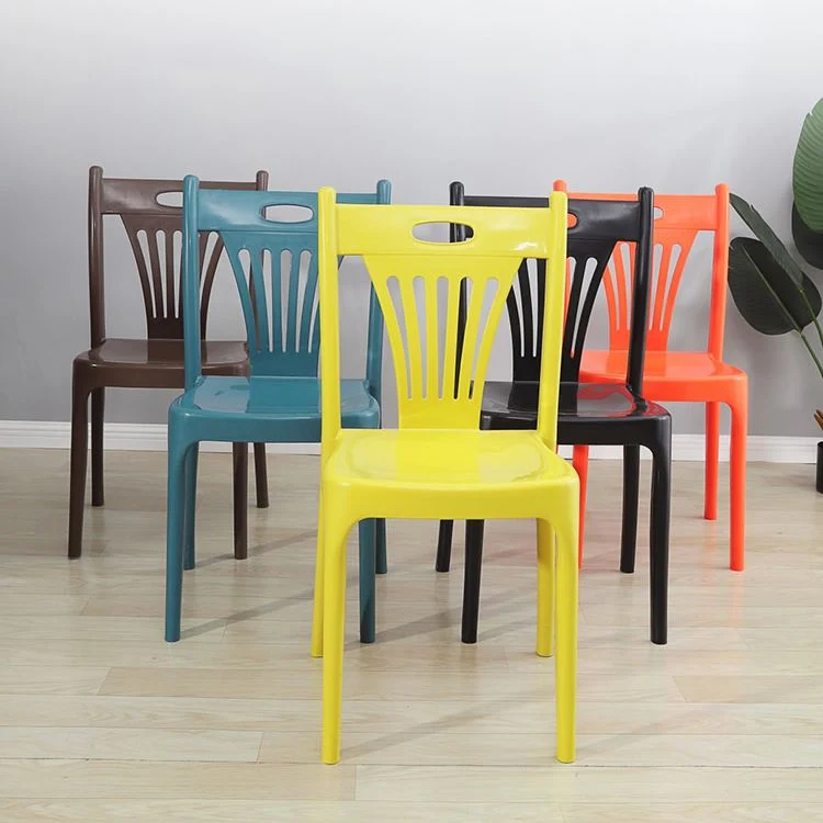 Sedie da pranzo stile nordico Sedie laterali da pranzo plastica senza braccioli per cucina (set di 4) Clearhalo