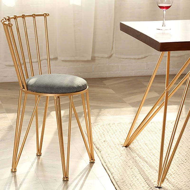 Sedie da sala da pranzo contemporanee metallo Sedia da pranzo con schienale doghe oro Clearhalo