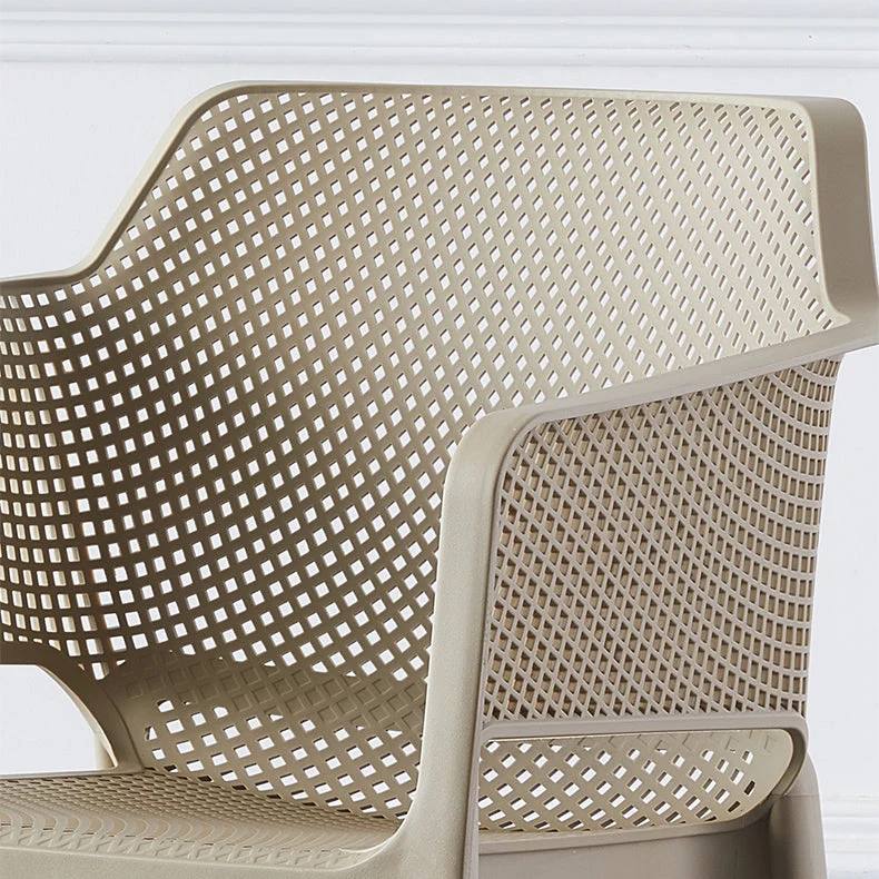 Sedie da sala da pranzo stile moderno Poltrone impilabili con gambe plastica Clearhalo