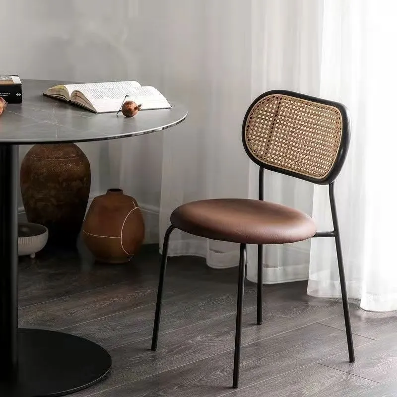 Sedie senza braccioli laterali posteriori aperte stile industriale Sedie laterali da pranzo pelle Clearhalo
