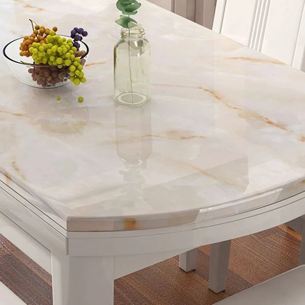 Set di sedia e tavolo da pranzo con piano finto marmo, 7 pezzi, bianco Clearhalo