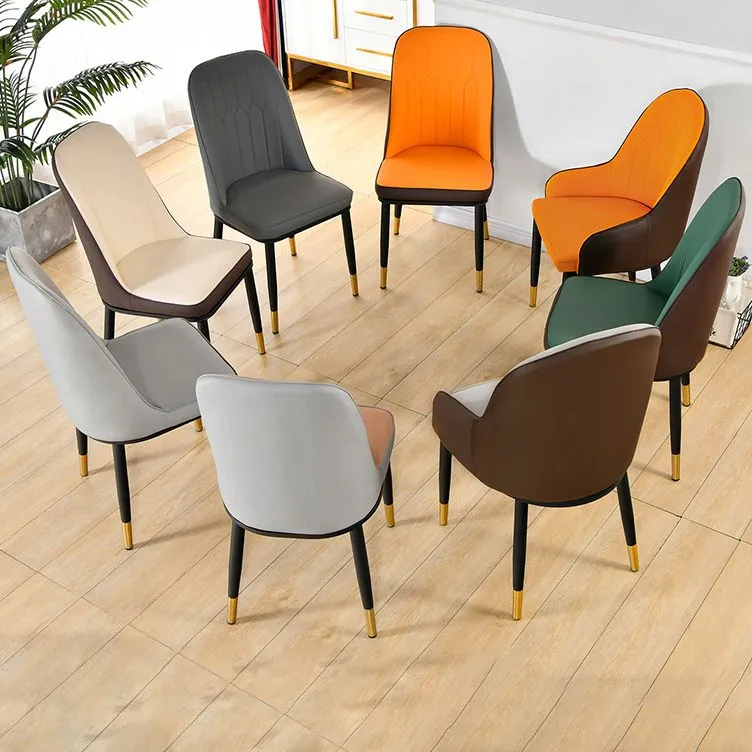 Set di sedie scandinave metallo da cucina, schienale massiccio, sedie da pranzo (set di 4) Clearhalo