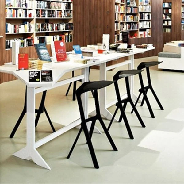 Sgabelli da bancone impilabili contemporanei Sgabello da bar geometrico per interni colorato, 1 pezzo Clearhalo
