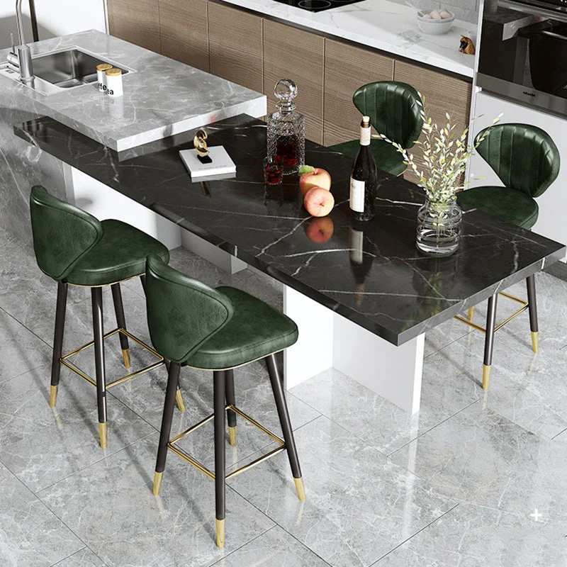 Sgabelli da bancone scandinavi girevoli pelle Sgabelli da bar neri con schienale basso e poggiapiedi Clearhalo