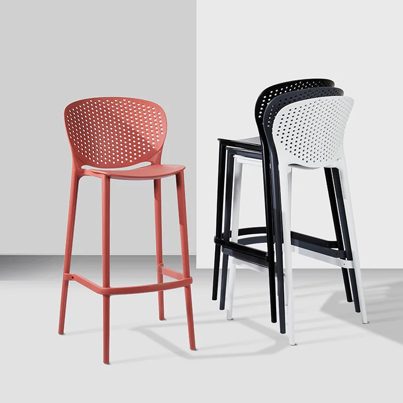 Sgabelli da banconi colorati impilabili contemporanei Sgabello da bar per interni senza braccioli plastica Clearhalo