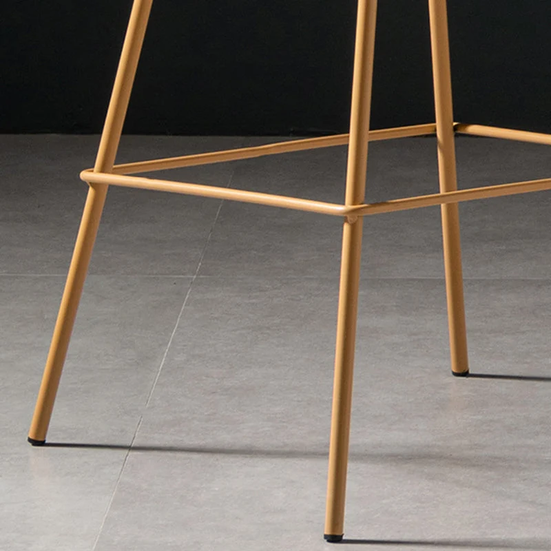Sgabelli da banconi macaroon contemporanei Sgabello da bar per interni plastica senza braccioli con base ferro Clearhalo