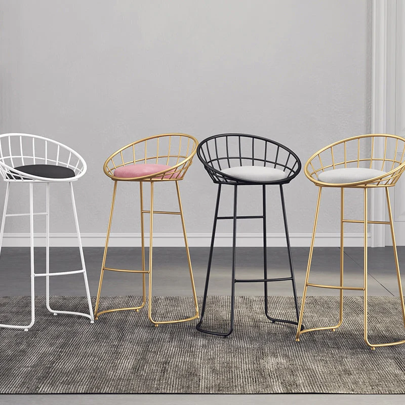 Sgabelli da bar imbottiti dal design scandinavo Sgabelli senza braccioli con cuscino Clearhalo