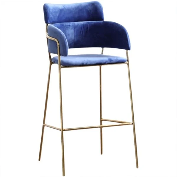 Sgabelli da bar scandinavi con sedile avvolgente Sgabello da bar con braccioli tessuto con 4 gambe dorate Clearhalo