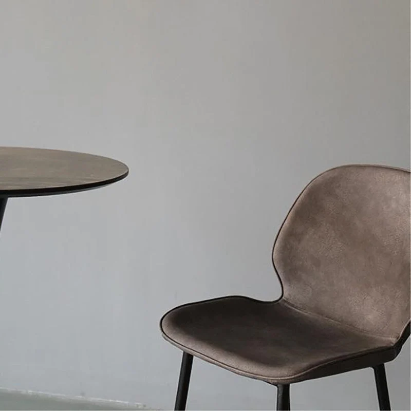 Sgabello da bancone moderno ecopelle Sgabello con schienale basso con struttura nera Clearhalo