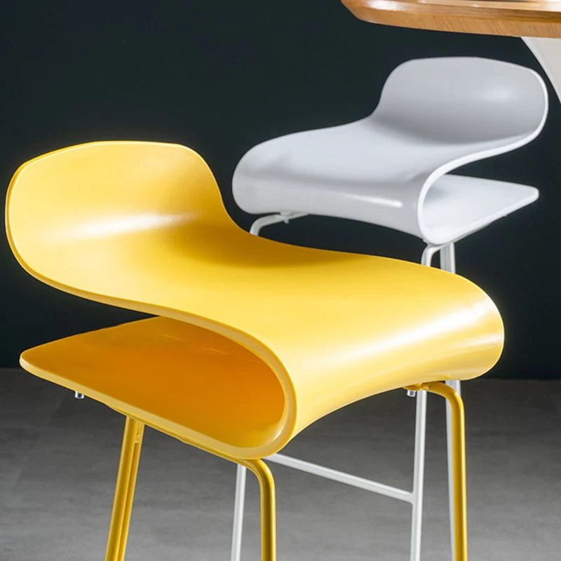 Sgabello da bar e bancone con poggiapiedi con schienale basso Sgabello moderno da bancone acrilico per interni Clearhalo