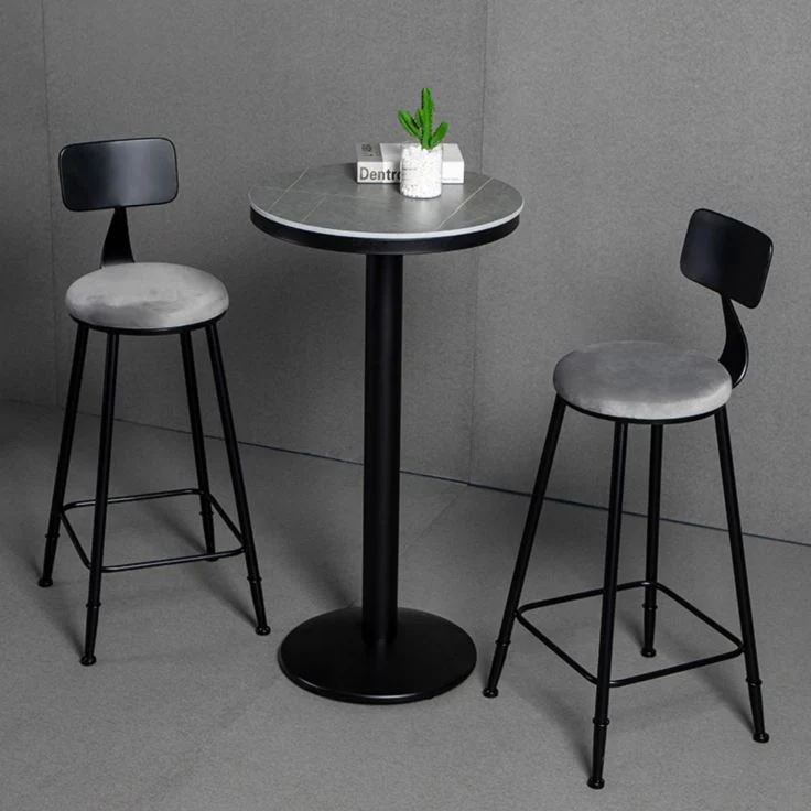 Sgabello da bar e bancone industriale Sgabello metallo con base nera Clearhalo