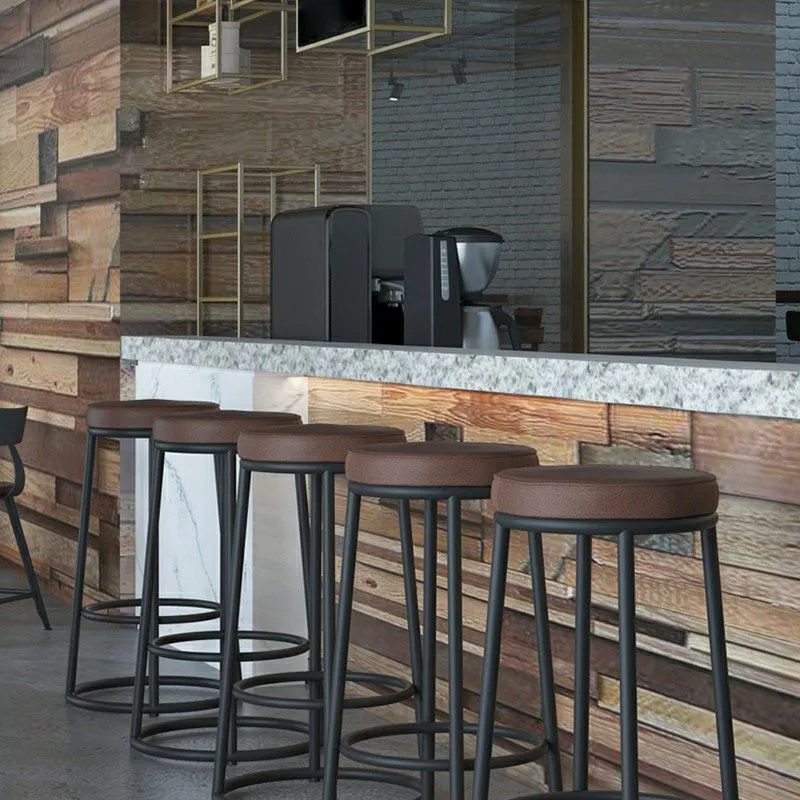 Sgabello da bar cassiere ferro senza schienale senza braccioli industriale con sedile e pedale Clearhalo