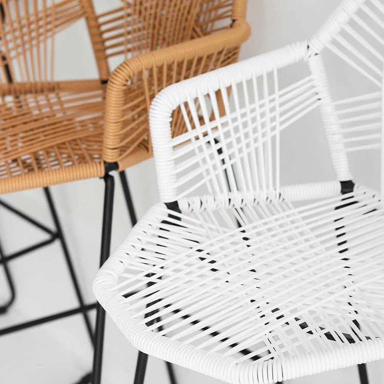 Sgabello da bar con braccioli e schienale basso vimini stile moderno con gambe metallo Clearhalo