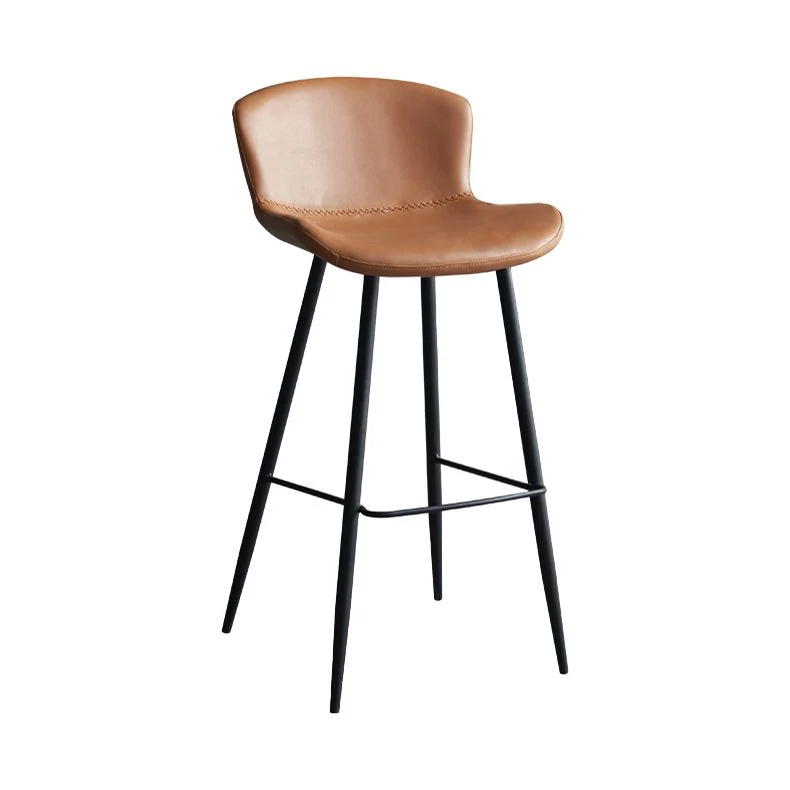 Sgabello da bar con poggiapiedi pelle Scandinavian Home e finitura opaca Clearhalo