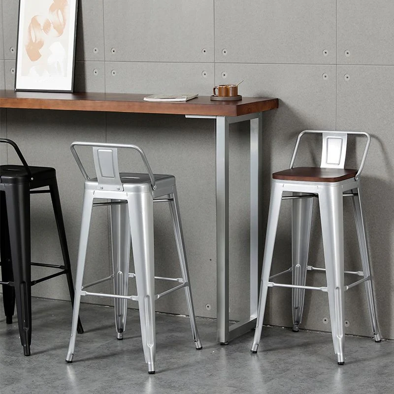 Sgabello da bar industriale con piano legno Sgabello da bar 4 gambe ferro per interni Clearhalo