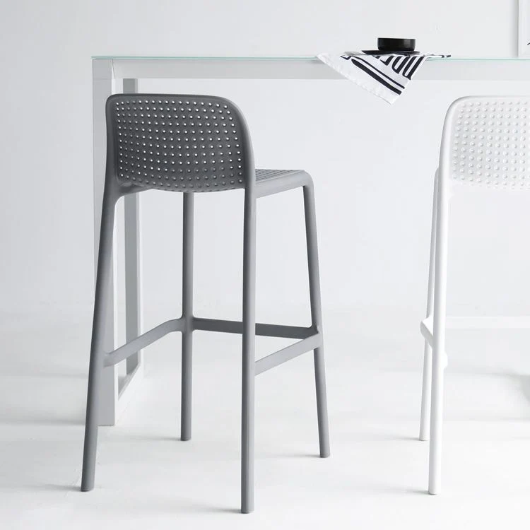 Sgabello da bar industriale con schienale basso plastica Sgabello da bar impilabile senza braccioli Clearhalo