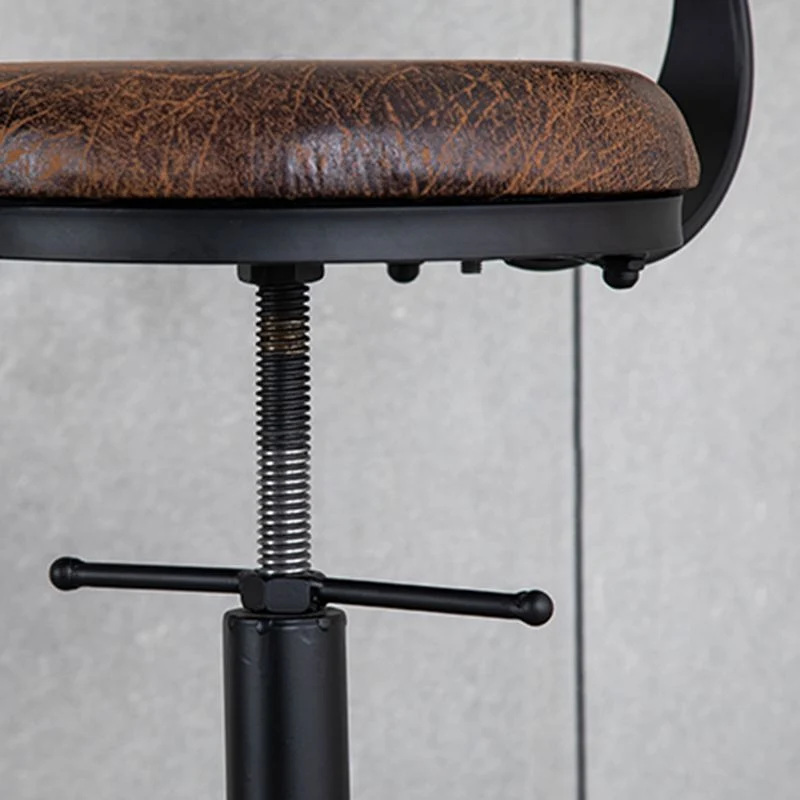 Sgabello da bar industriale metallo con schienale basso legno con finitura opaca Clearhalo
