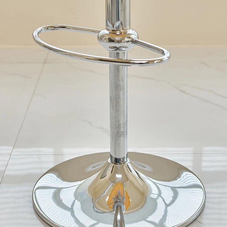 Sgabello da bar moderno con poggiapiedi per interni, senza schienale e senza braccioli, con base metallo Clearhalo