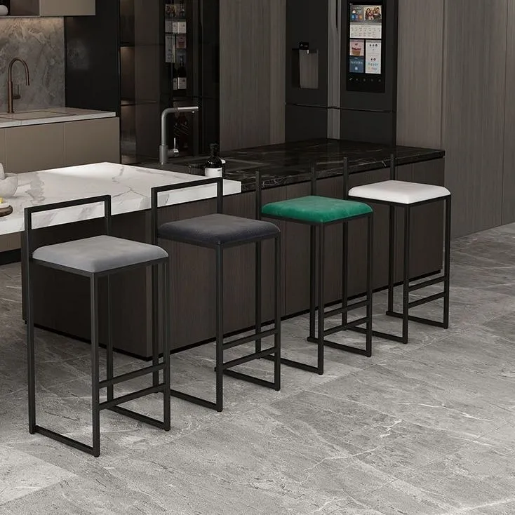 Sgabello da bar moderno con schienale senza braccioli, sgabello da bar da cucina ferro con cuscino e pedale Clearhalo