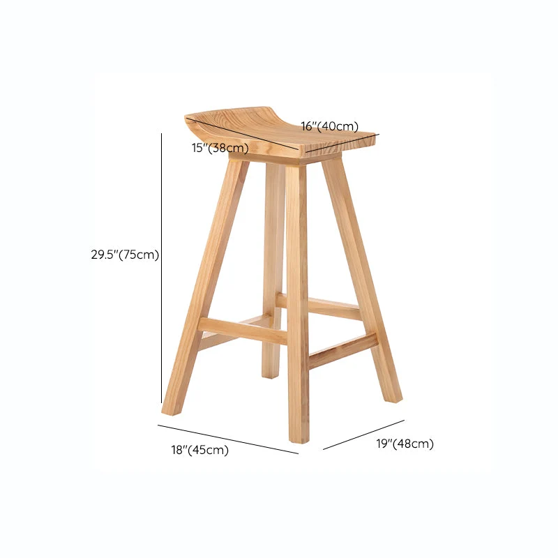 Sgabello da bar moderno per interni con poggiapiedi Sgabello da bar e bancone legno massello colore naturale Clearhalo