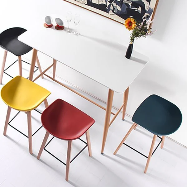 Sgabello da bar moderno Sgabello da bar da bancone plastica con gambe legno Clearhalo