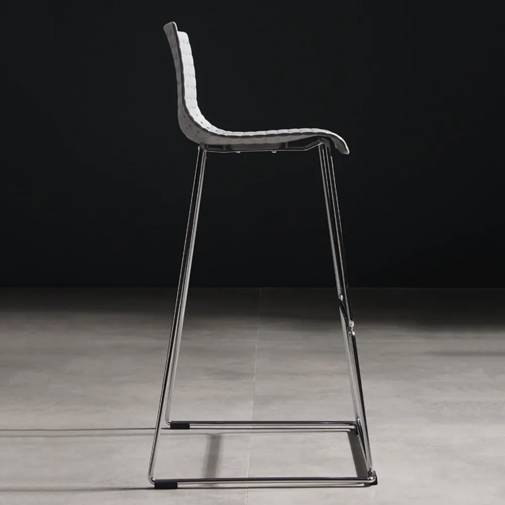 Sgabello da bar moderno Sgabello da bar da bancone plastica con gambe metallo per cucina Clearhalo