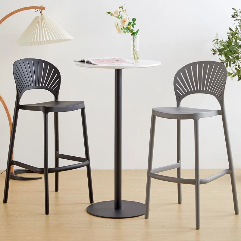 Sgabello da bar moderno Sgabello da bar plastica con gambe plastica per cucina Clearhalo