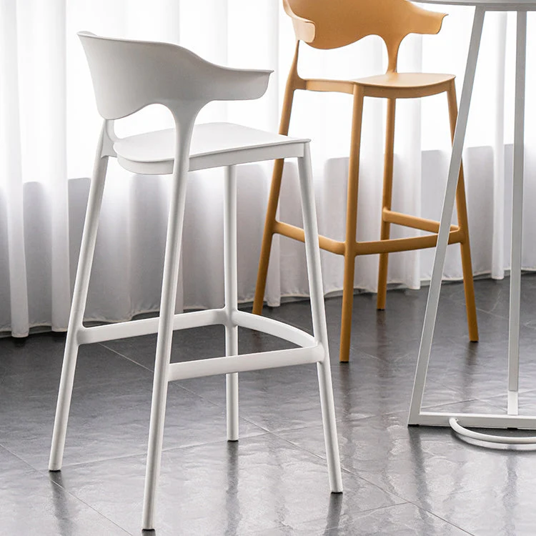 Sgabello da bar nordico impilabile Sgabello da bar plastica con gambe plastica per la casa Clearhalo