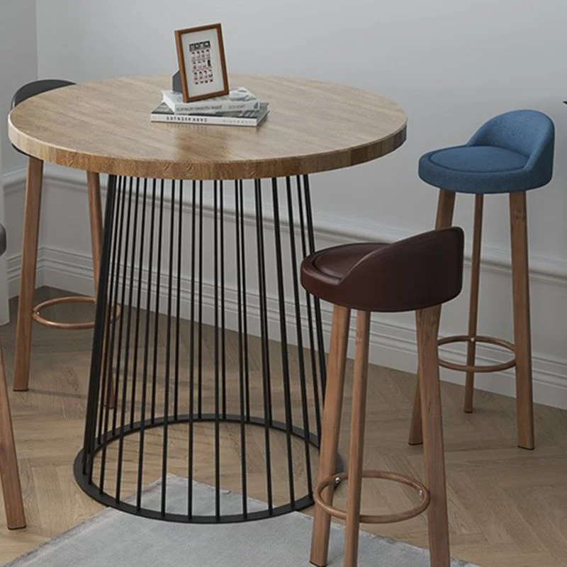 Sgabello da bar nordico semplice con struttura acciaio per caffetteria Clearhalo