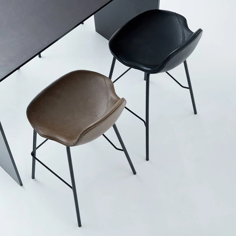 Sgabello da bar pelle con poggiapiedi moderno con schienale basso, per soggiorno Clearhalo