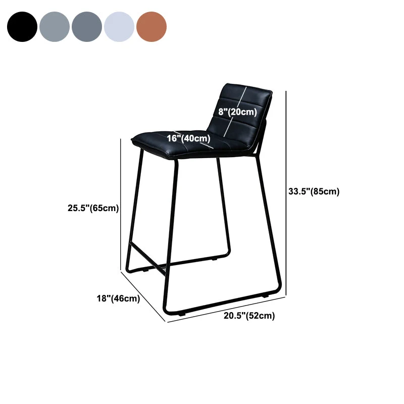 Sgabello da bar scandinavo con base ferro nero Sgabelli da bar tessuto ed ecopelle Clearhalo
