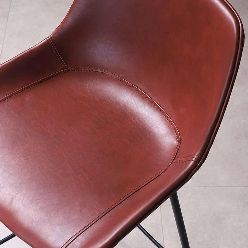 Sgabello da bar scandinavo con schienale basso Sgabello da bar pelle con finitura opaca Clearhalo
