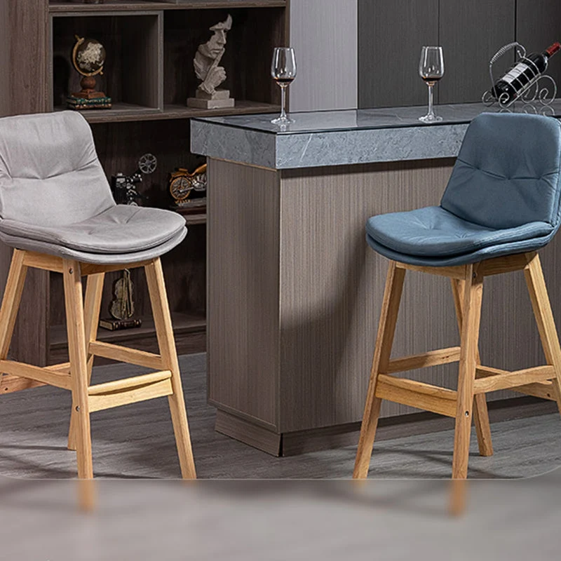 Sgabello da bar scandinavo imbottito con poggiapiedi con schienale basso 27,95''. Sgabello da bar legno di gomma Clearhalo