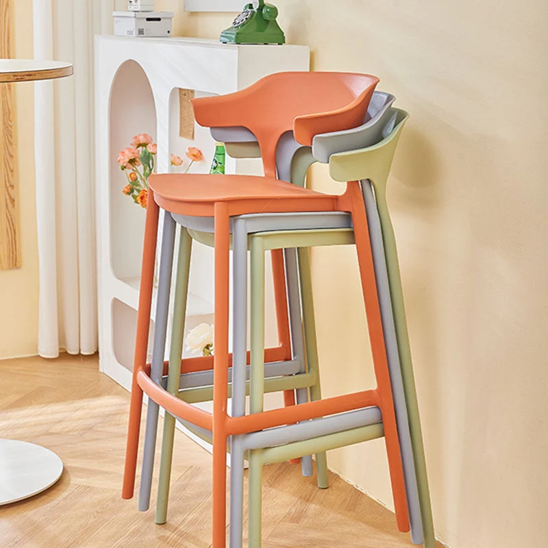 Sgabello da bar scandinavo plastica con finitura opaca, sgabello da tè al latte armato Clearhalo