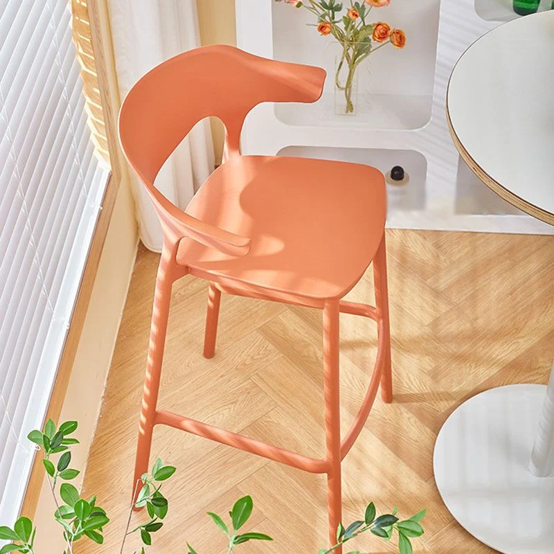 Sgabello da bar scandinavo plastica con finitura opaca, sgabello da tè al latte armato Clearhalo